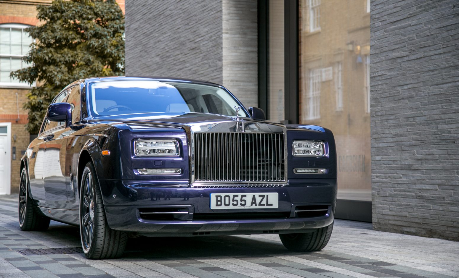 rolls royce phatom