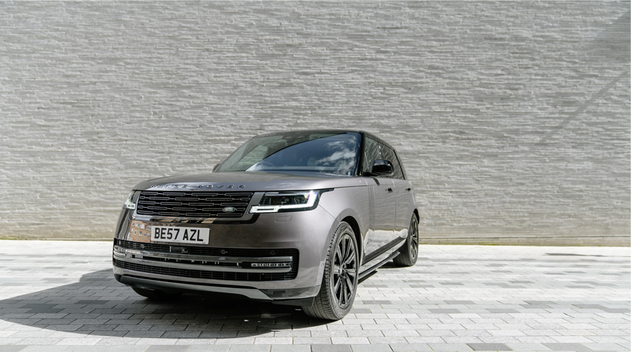 Impressive Range Rover Autobiography P460E LWB in AZ Luxe's London fleet